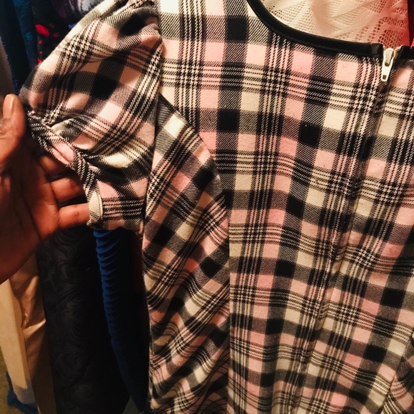 Girls Bow Attached Pale Pink & Black Dress - Picture 4 of 6